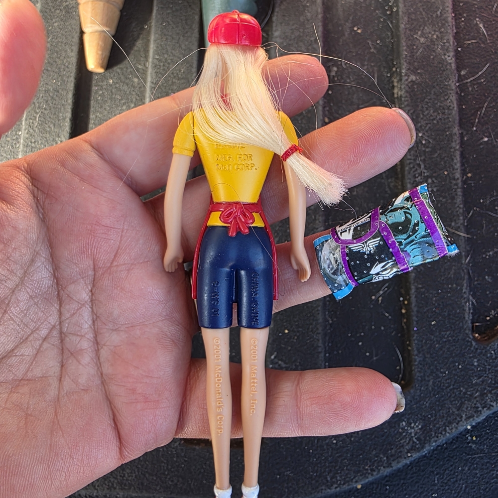 Barbie Collectable - Picture 3 of 5